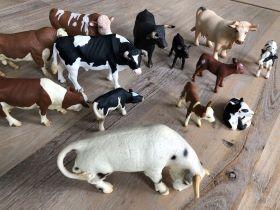 Koeienverzamelingen gezocht voor Koeiemart tentoonstelling